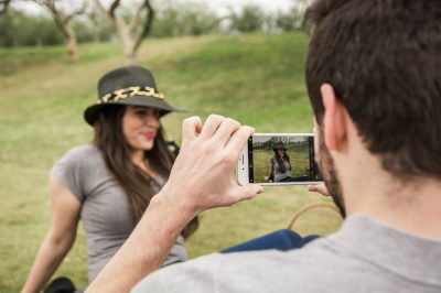 Vratite porodične fotografije iz fioka i pretvorite ih u priču koja ostaje!
